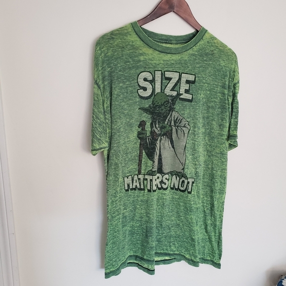 ๐SOLD๐ Star Wars Yoda Size Matters Not Space Dye Sheer Crewneck T-Shirt XL - Picture 4 of 8